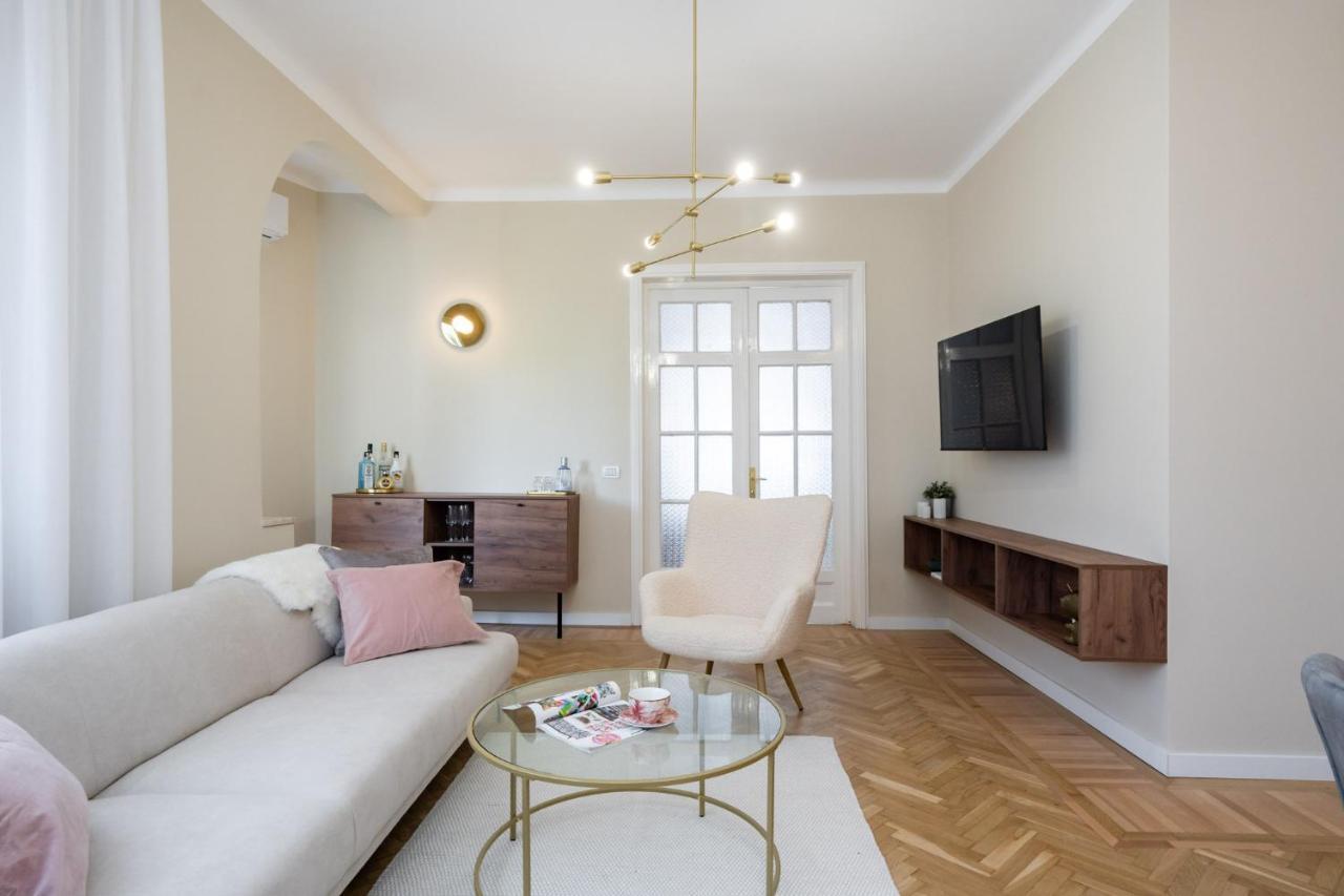 Old Town Bucharest, Luxury 2 Bedrooms Apartment Екстер'єр фото