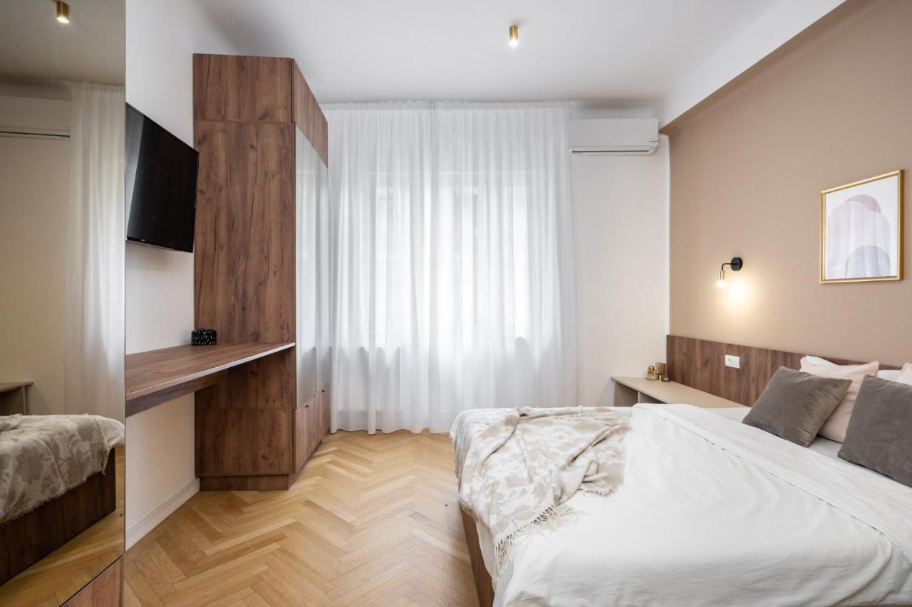 Old Town Bucharest, Luxury 2 Bedrooms Apartment Екстер'єр фото